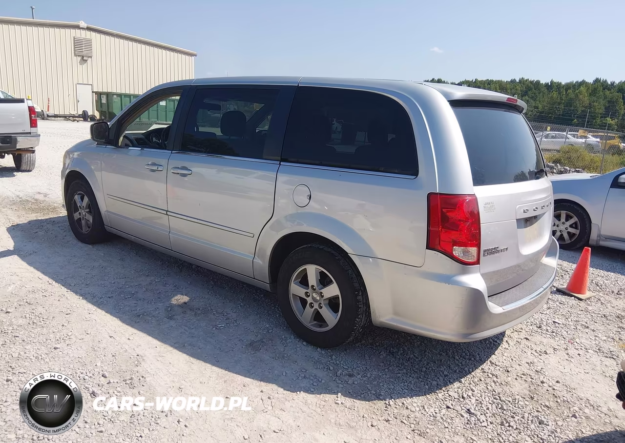 2012 Dodge Grand Caravan Crew VIN:2C4RDGDGXCR109751 - 3