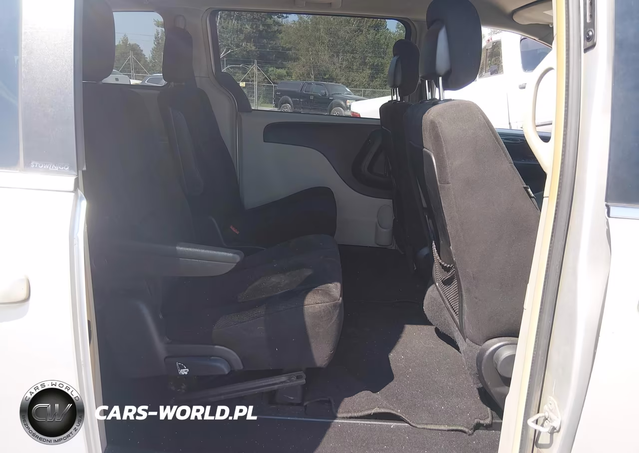 2012 Dodge Grand Caravan Crew VIN:2C4RDGDGXCR109751 - 8