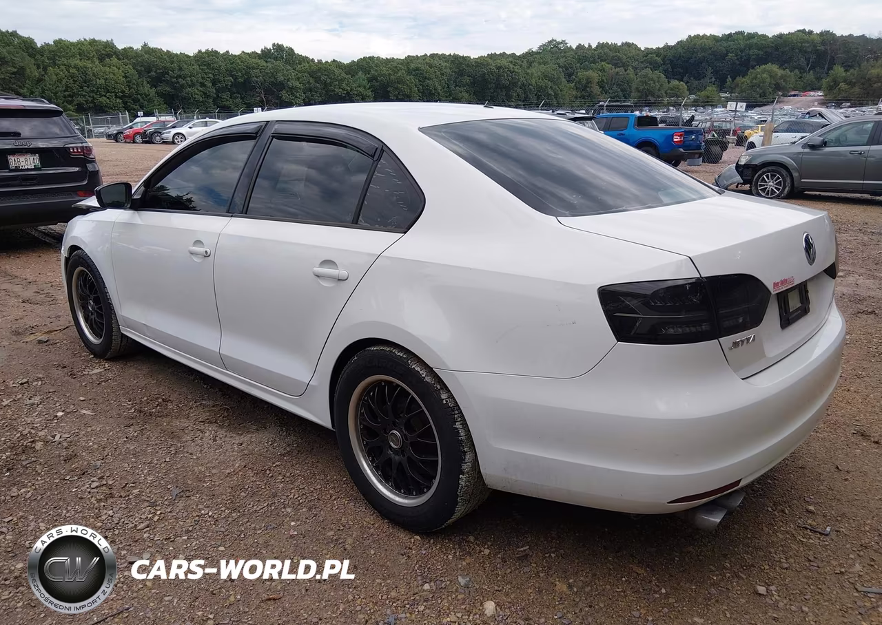 2014 Volkswagen Jetta 2.0L S VIN:3VW2K7AJ5EM313114 - 3