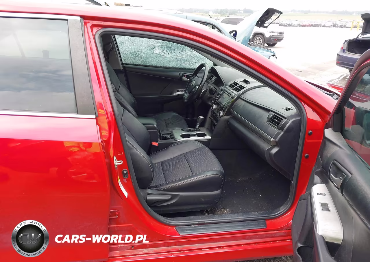 2014 Toyota Camry Se VIN:4T1BF1FK2EU760108 - 5