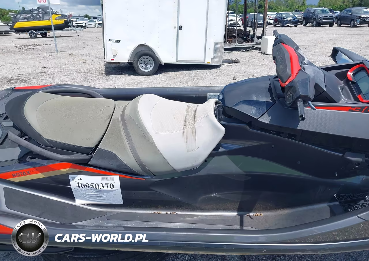 2020 Sea Doo Rxt-300 VIN:YDV33757L920 - 5