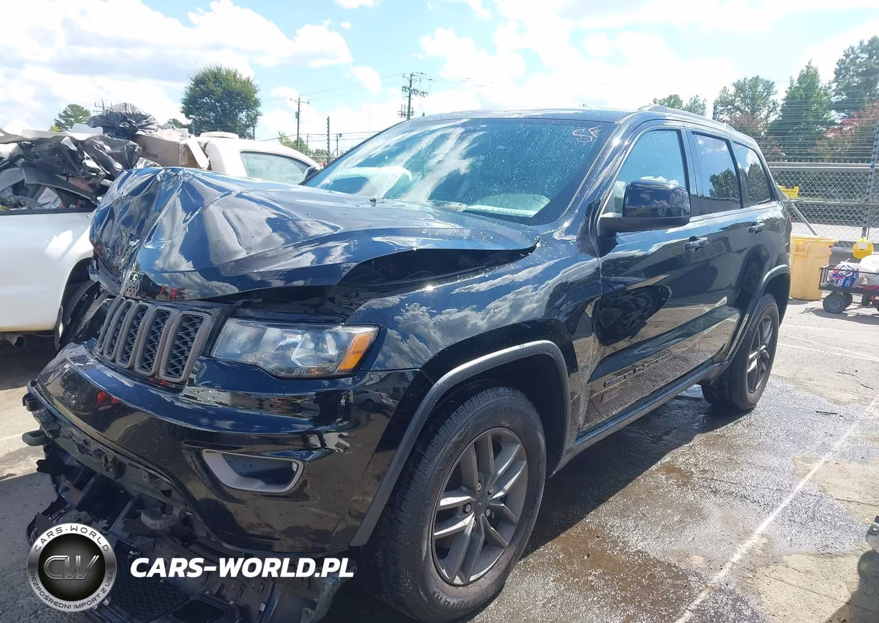 2017 Jeep Grand Cherokee 75Th Anniversary Edition 4X2 VIN:1C4RJEAG7HC628466 - 2