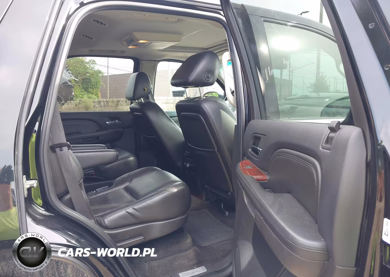 2008 Cadillac Escalade Standard VIN:1GYFK63878R192642 - 8