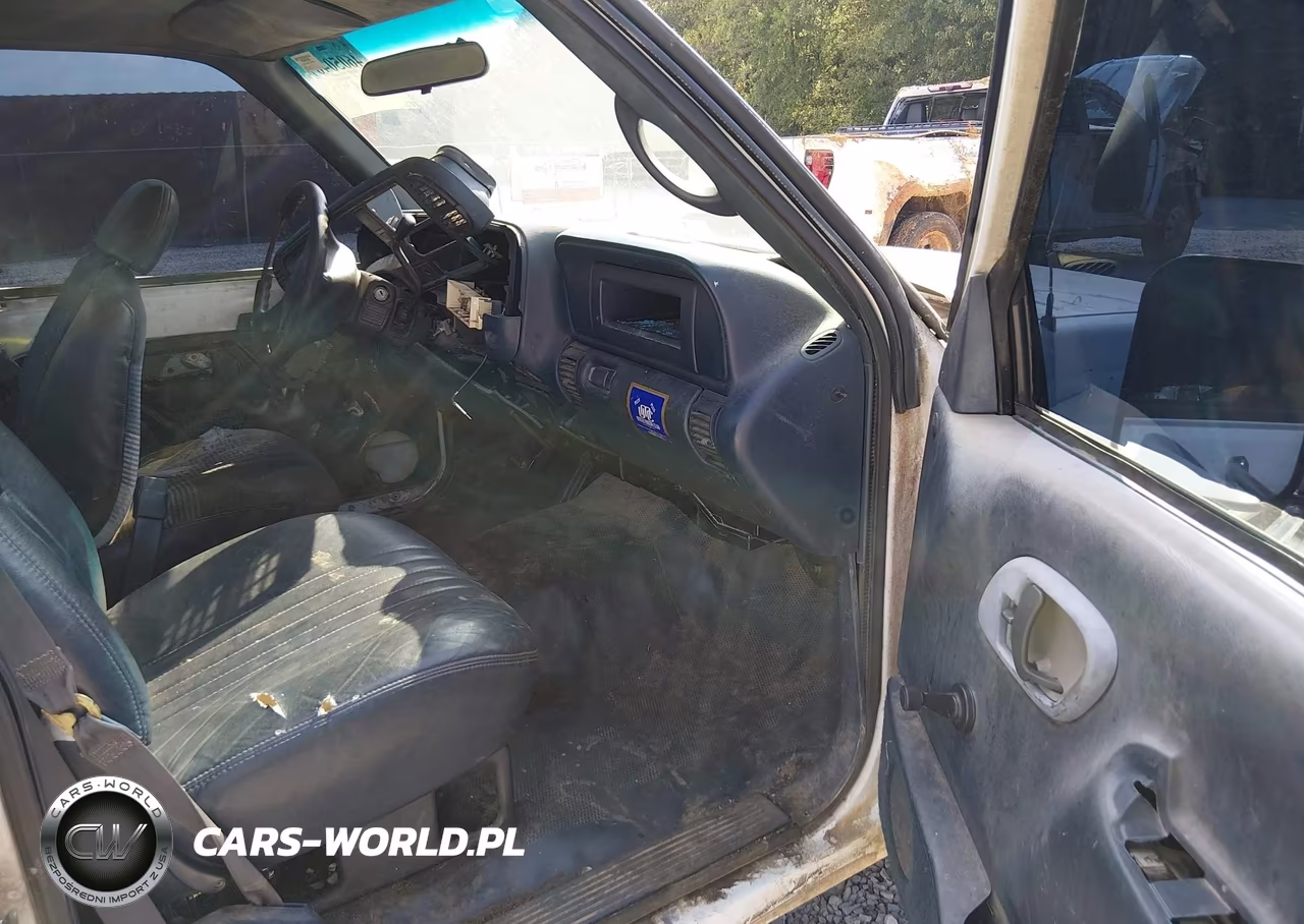 1997 Chevrolet C3500 Chassis VIN:1GBGC34R5VF043693 - 5