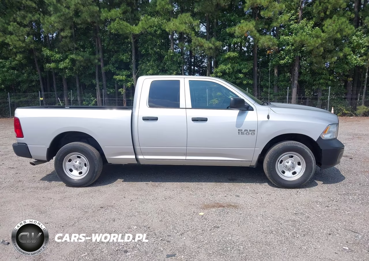 2016 Ram 1500 Tradesman VIN:1C6RR7FG4GS362395 - 13