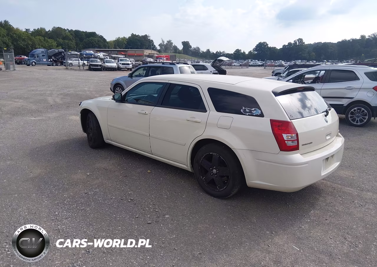 2005 Dodge Magnum Se VIN:2D4FV48T25H510714 - 3