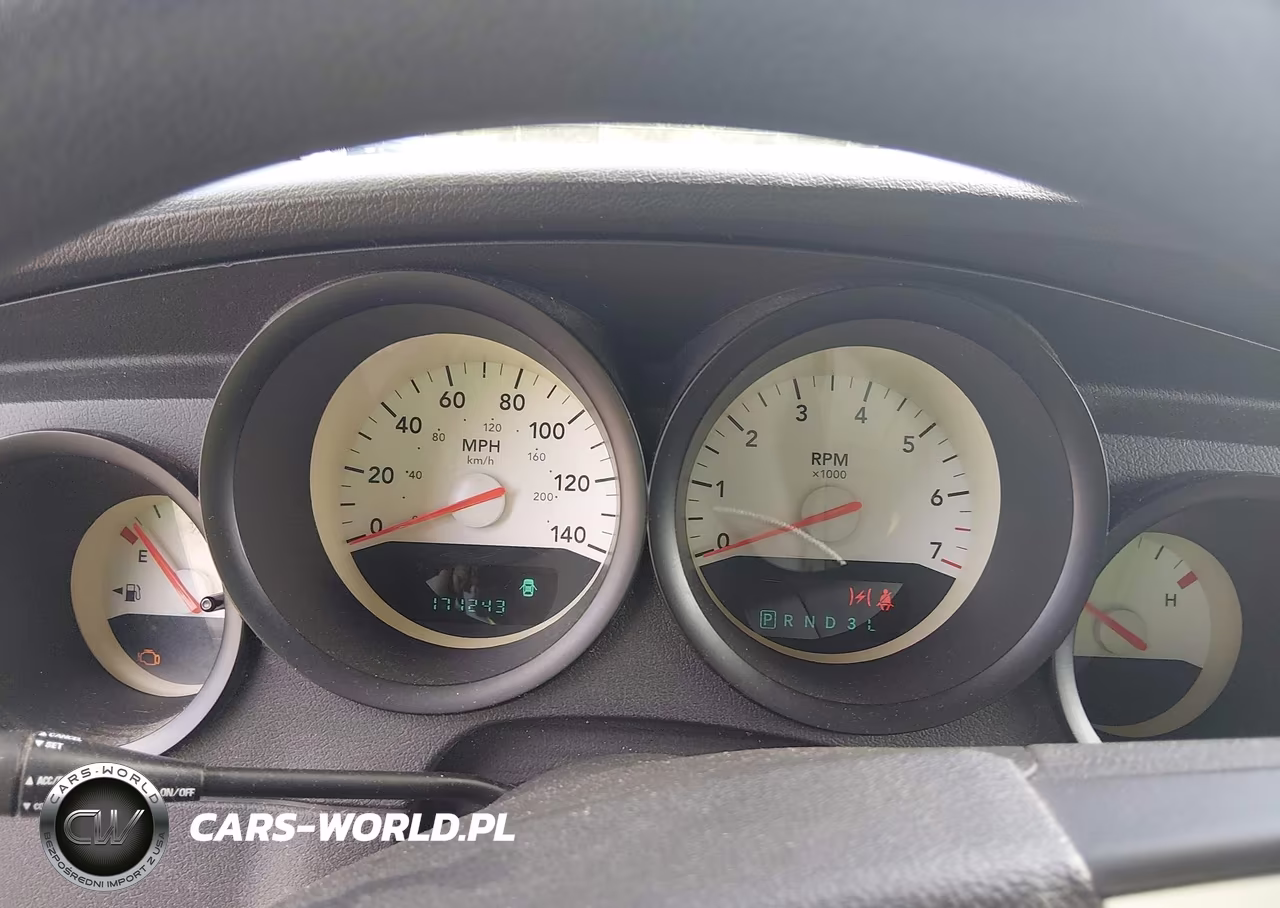 2005 Dodge Magnum Se VIN:2D4FV48T25H510714 - 7