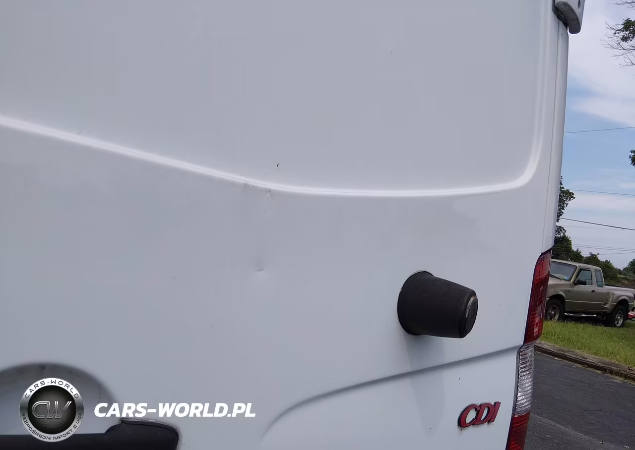 2010 Mercedes-Benz Sprinter Van 2500 VIN:WD3PE7CC3A5488423 - 12