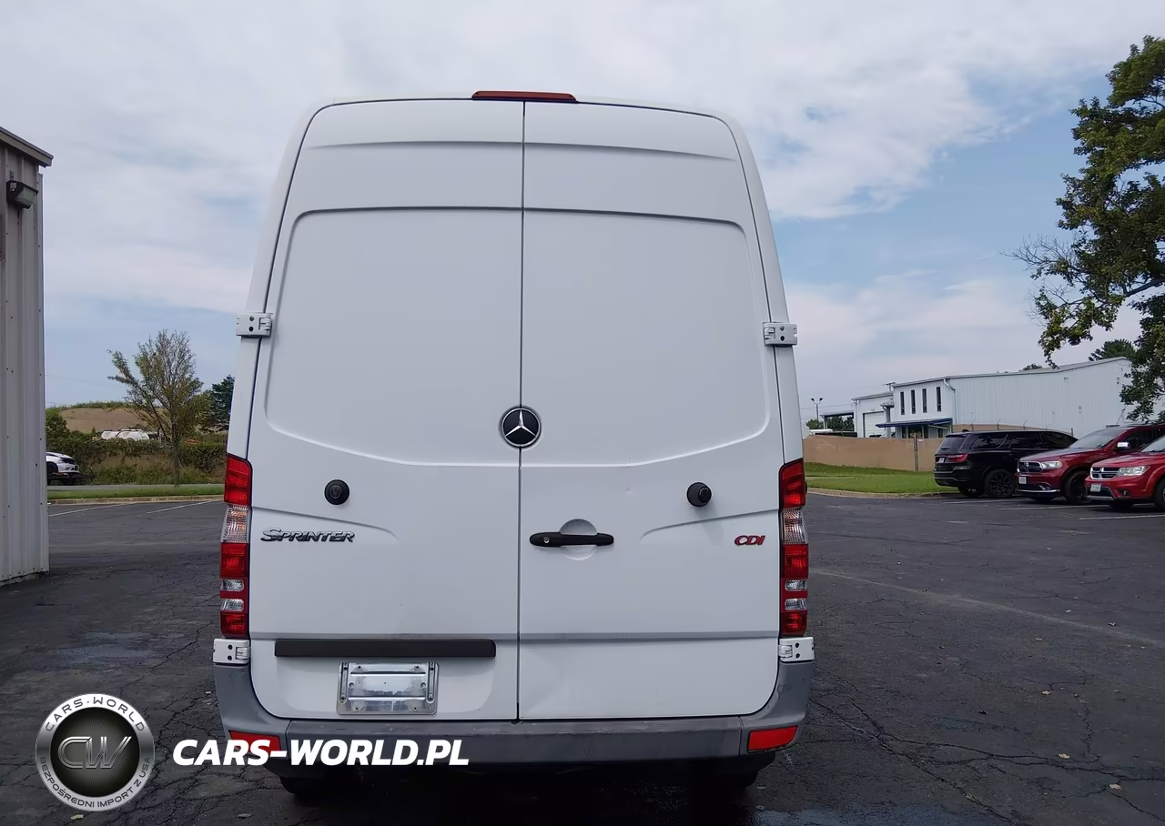 2010 Mercedes-Benz Sprinter Van 2500 VIN:WD3PE7CC3A5488423 - 20