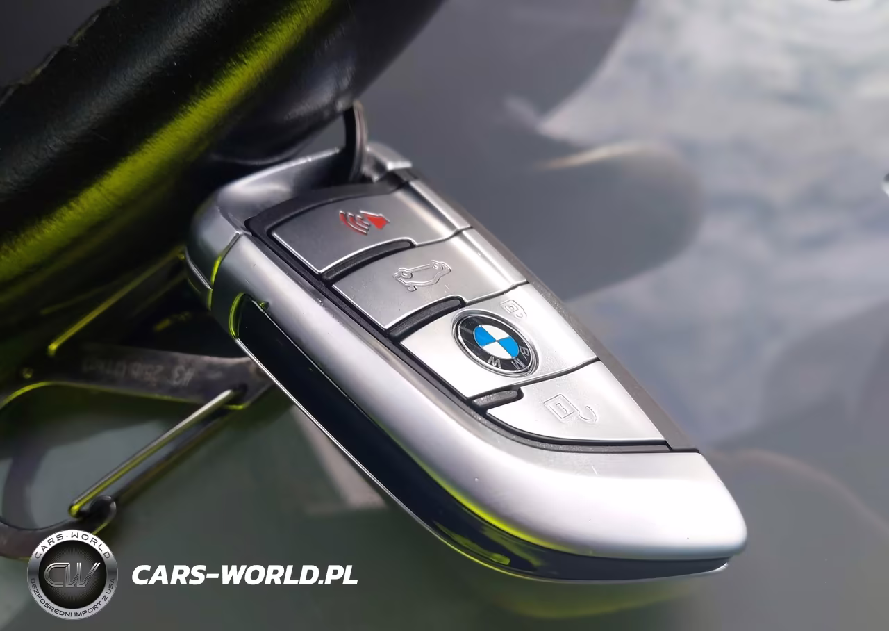 2018 BMW 530I VIN:WBAJA5C50JWA39191 - 11