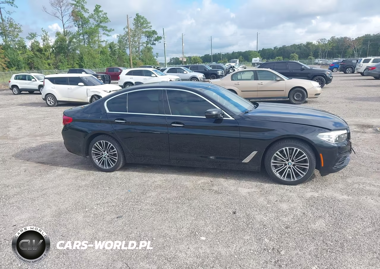 2018 BMW 530I VIN:WBAJA5C50JWA39191 - 13