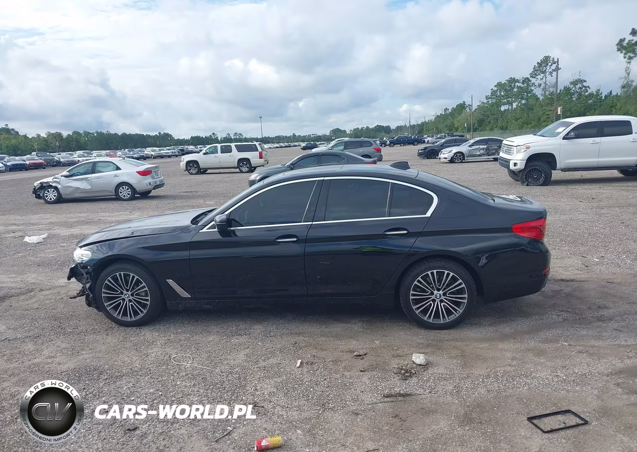 2018 BMW 530I VIN:WBAJA5C50JWA39191 - 14