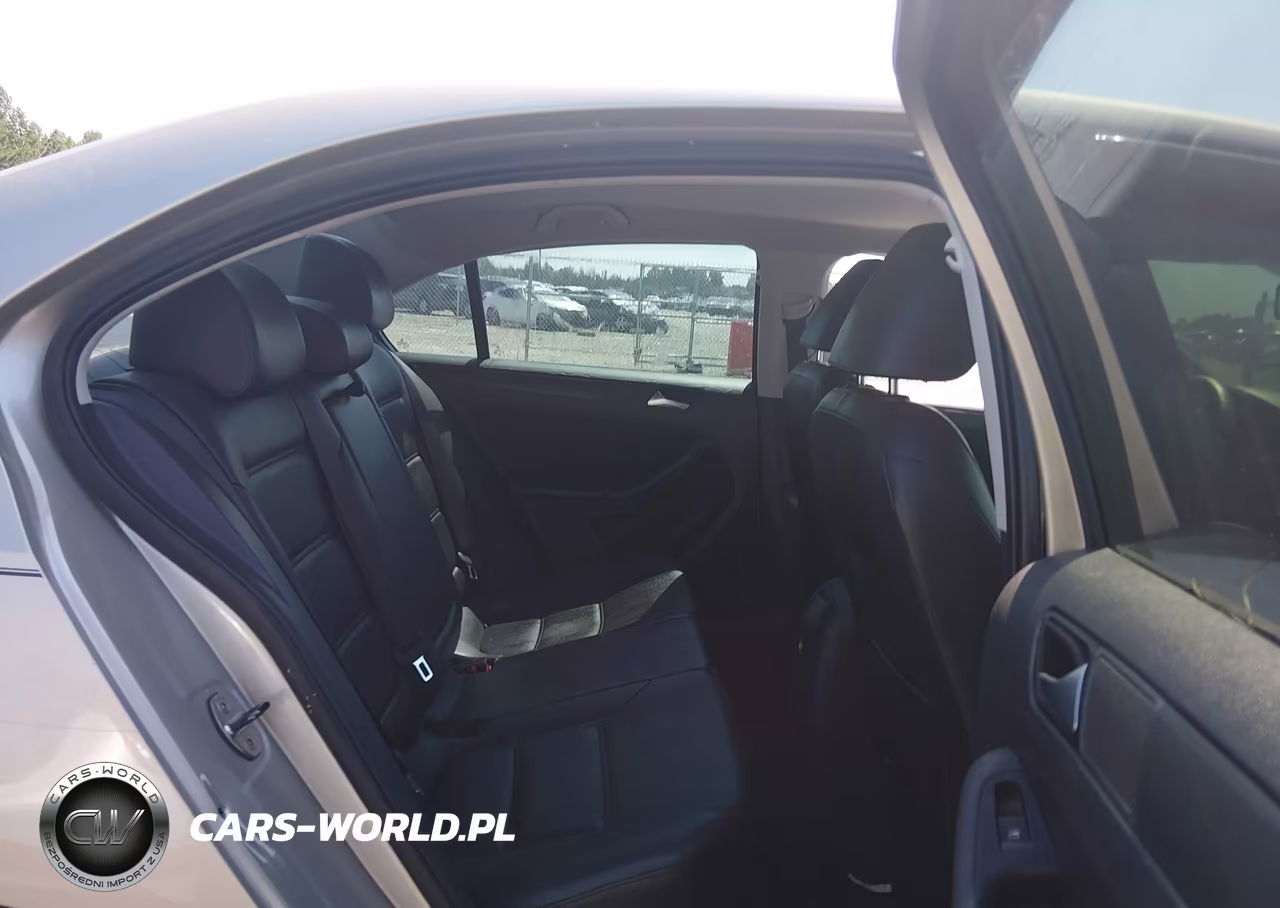 2014 Volkswagen Jetta 1.8T Se VIN:3VWD17AJ6EM266977 - 8