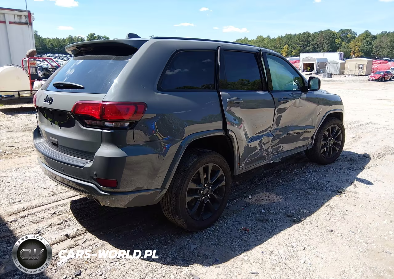 2020 Jeep Grand Cherokee Altitude 4X4 VIN:1C4RJFAG5LC377459 - 4