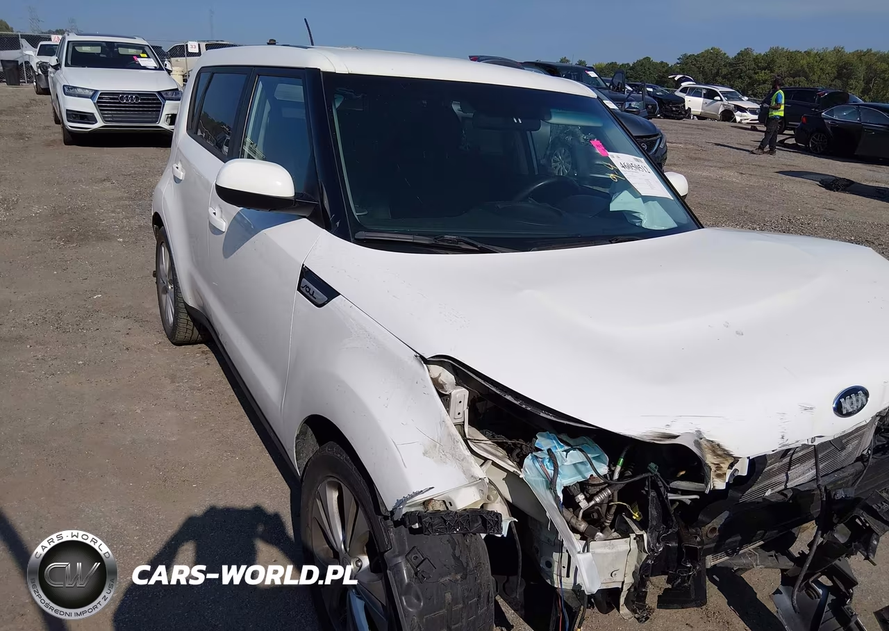 2016 Kia Soul +