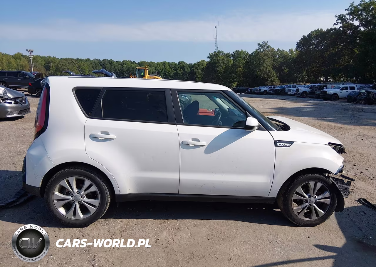 2016 Kia Soul + VIN:KNDJP3A58G7401826 - 14