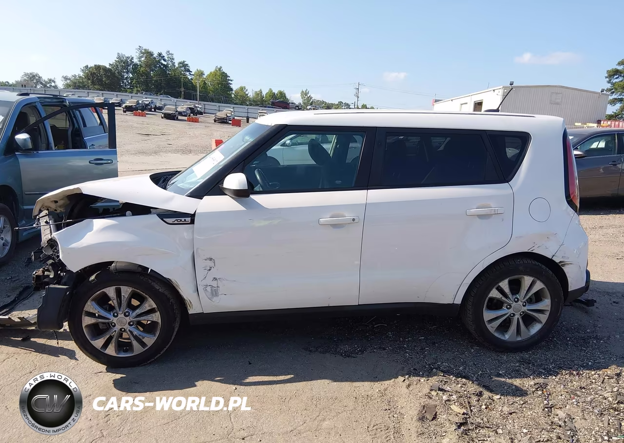 2016 Kia Soul + VIN:KNDJP3A58G7401826 - 15