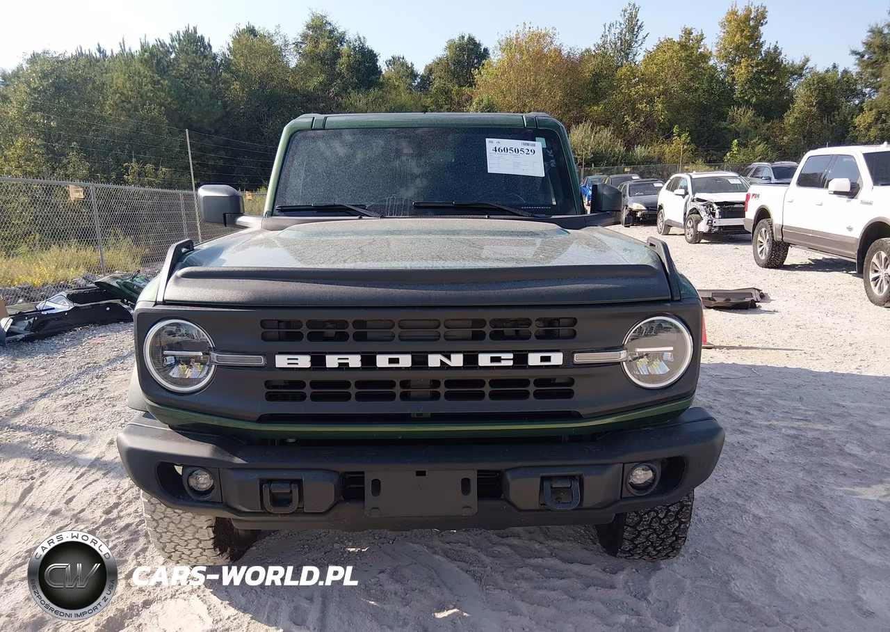 2024 Ford Bronco Black Diamond VIN:1FMEE1BP5RLB22139 - 12