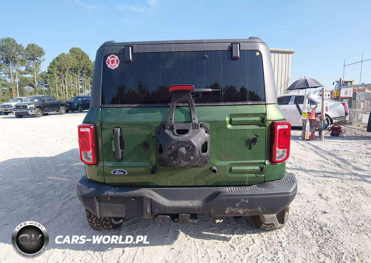 2024 Ford Bronco Black Diamond VIN:1FMEE1BP5RLB22139 - 16
