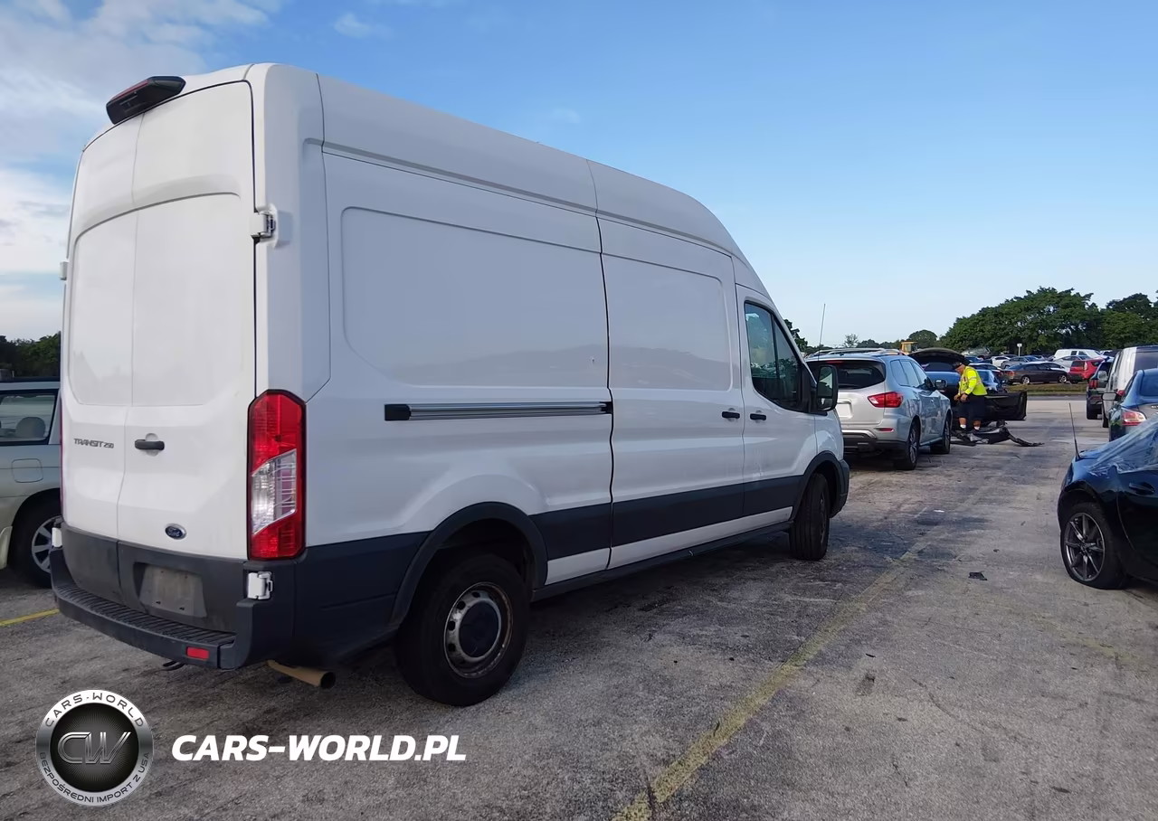 2023 Ford Transit-250 VIN:1FTBR1X89PKA92109 - 4