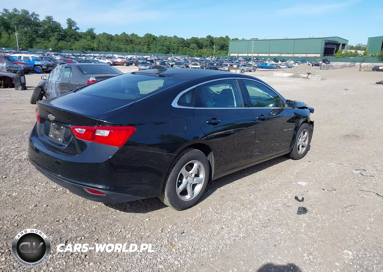 2017 Chevrolet Malibu Ls VIN:1G1ZB5STXHF144971 - 4