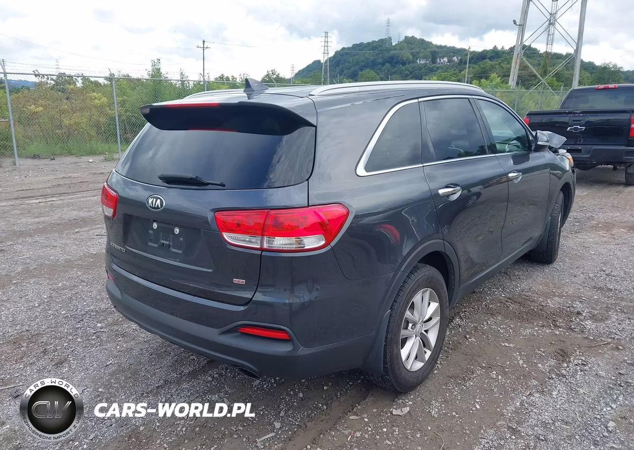 2018 Kia Sorento 2.4L Lx VIN:5XYPG4A35JG392656 - 4