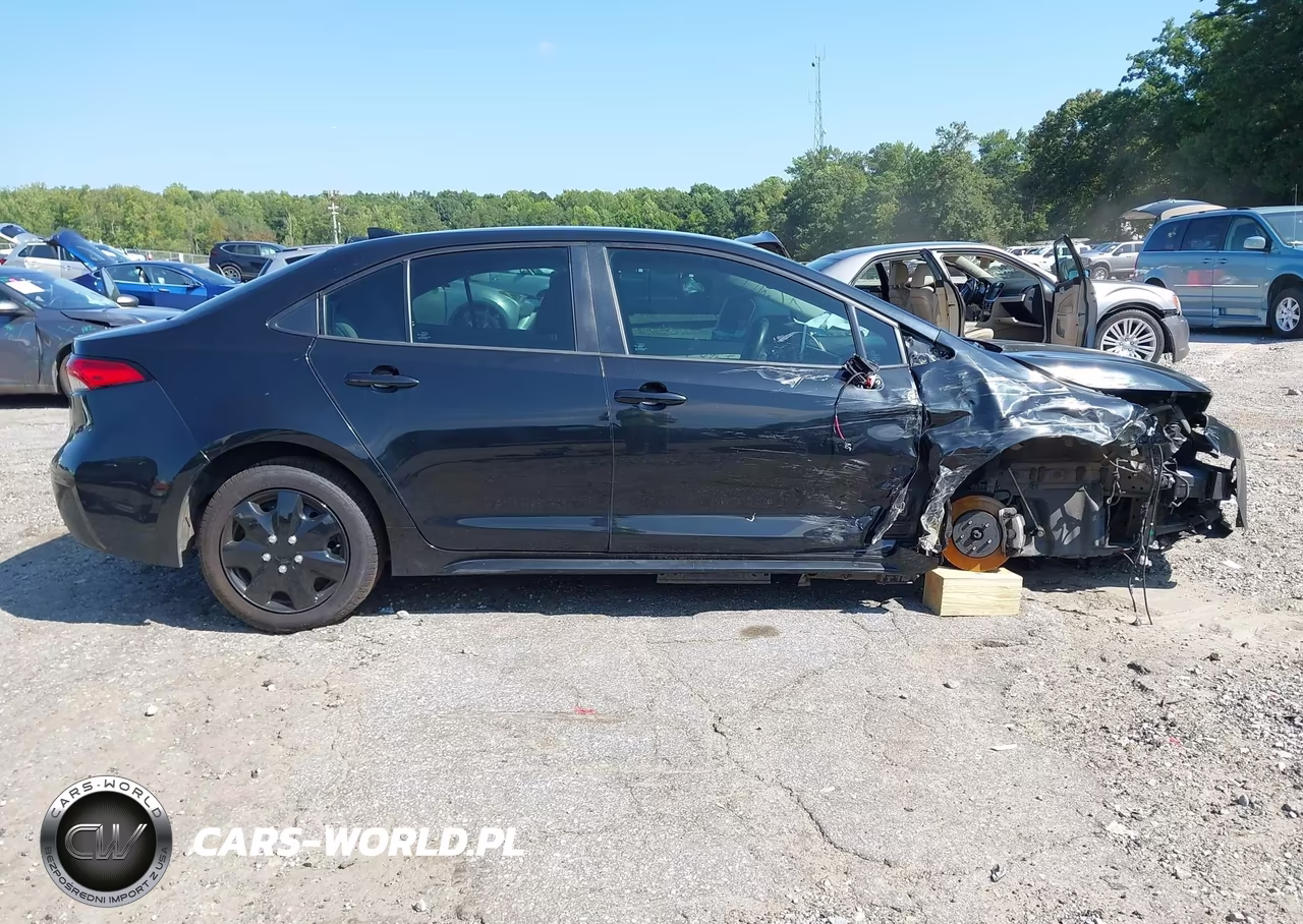 2020 Toyota Corolla Le VIN:5YFEPRAE4LP068473 - 14