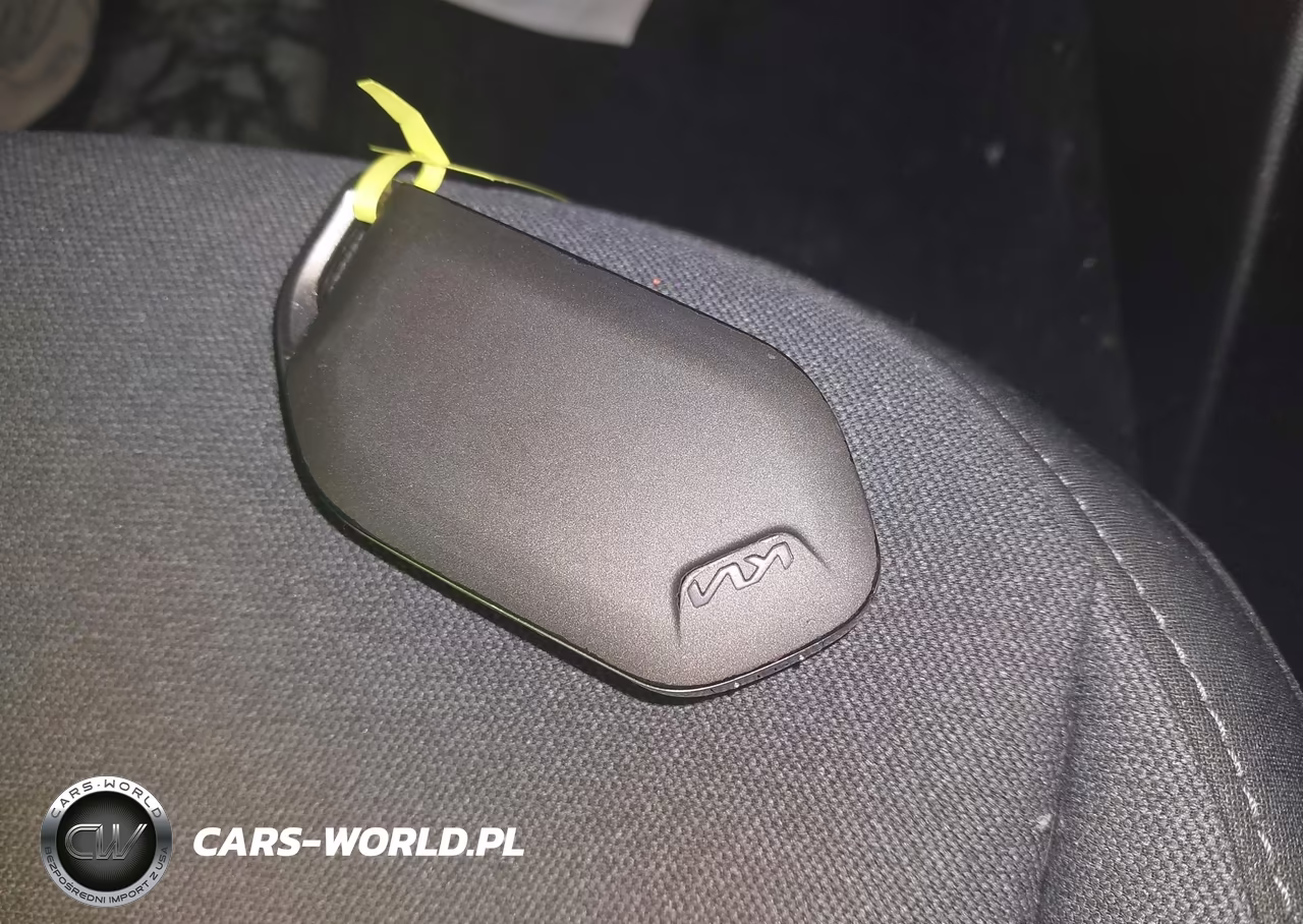 2025 Kia K4 Lxs VIN:3KPFT4DE4SE098684 - 11
