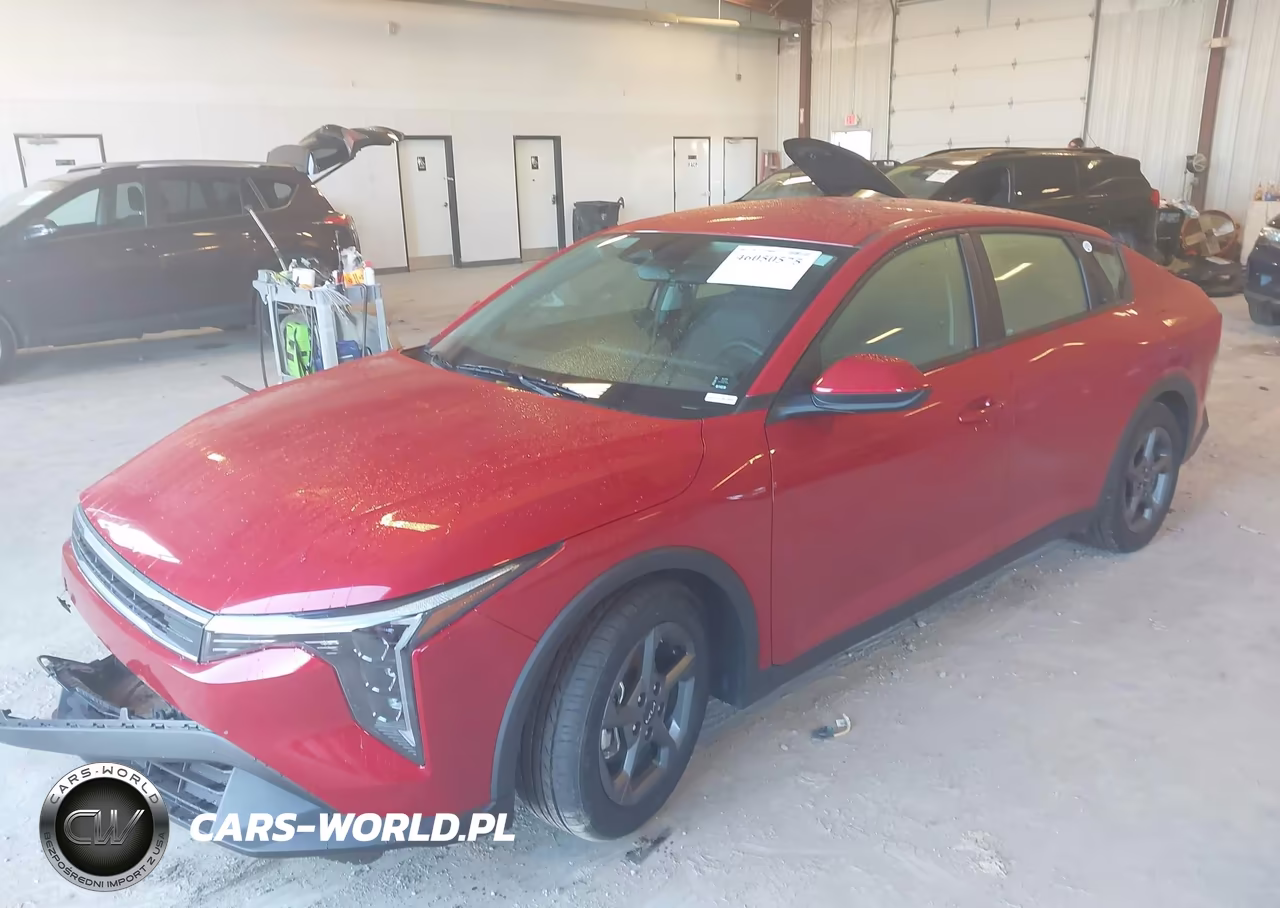 2025 Kia K4 Lxs VIN:3KPFT4DE4SE098684 - 2
