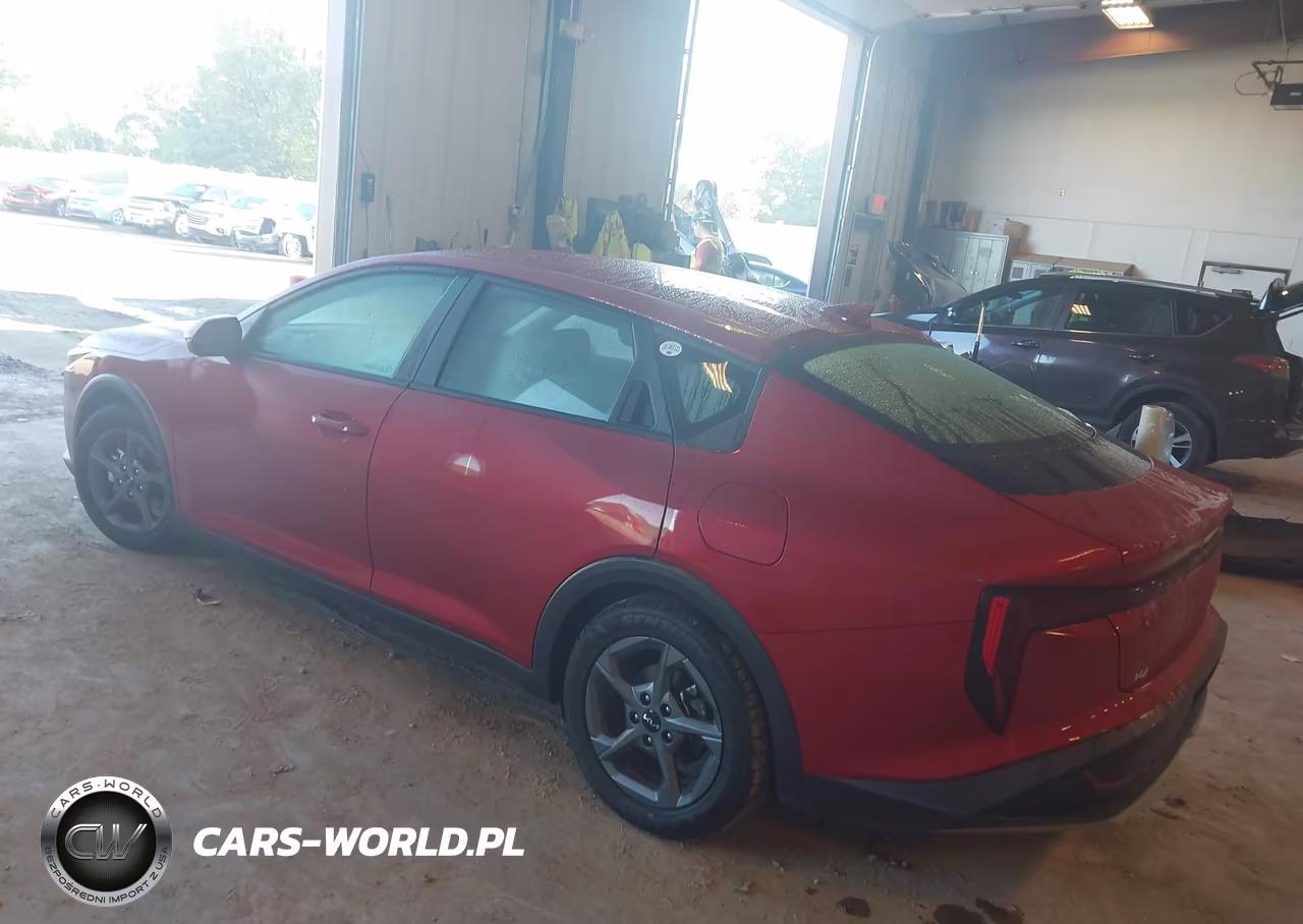 2025 Kia K4 Lxs VIN:3KPFT4DE4SE098684 - 3