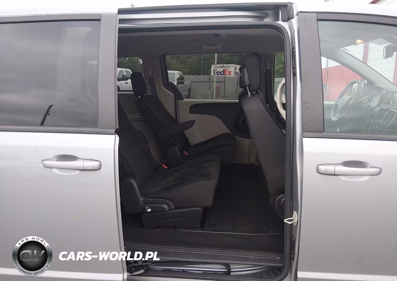 2018 Dodge Grand Caravan Se VIN:2C4RDGBG1JR296636 - 8