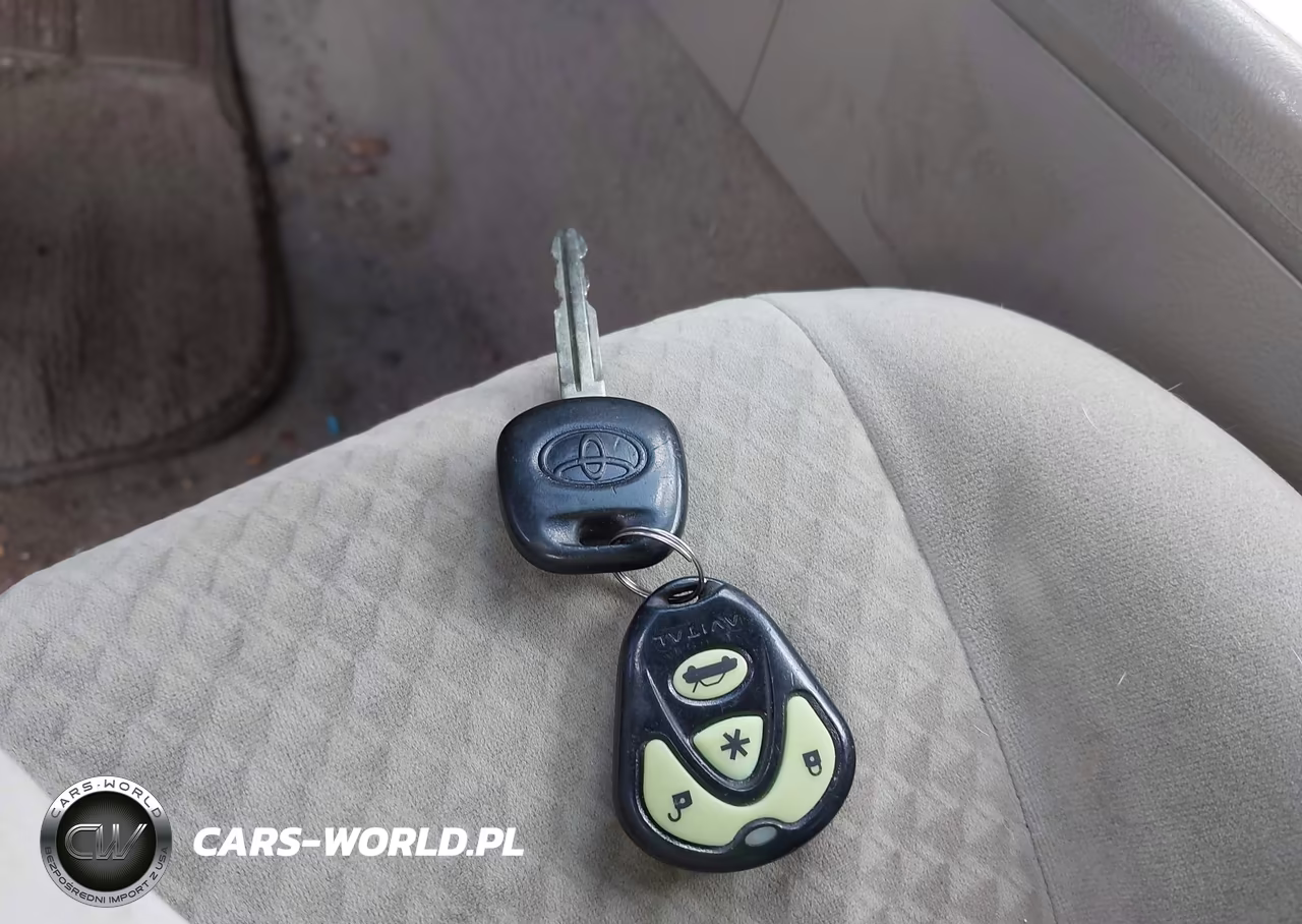 2009 Toyota Camry VIN:4T4BE46K59R073821 - 11