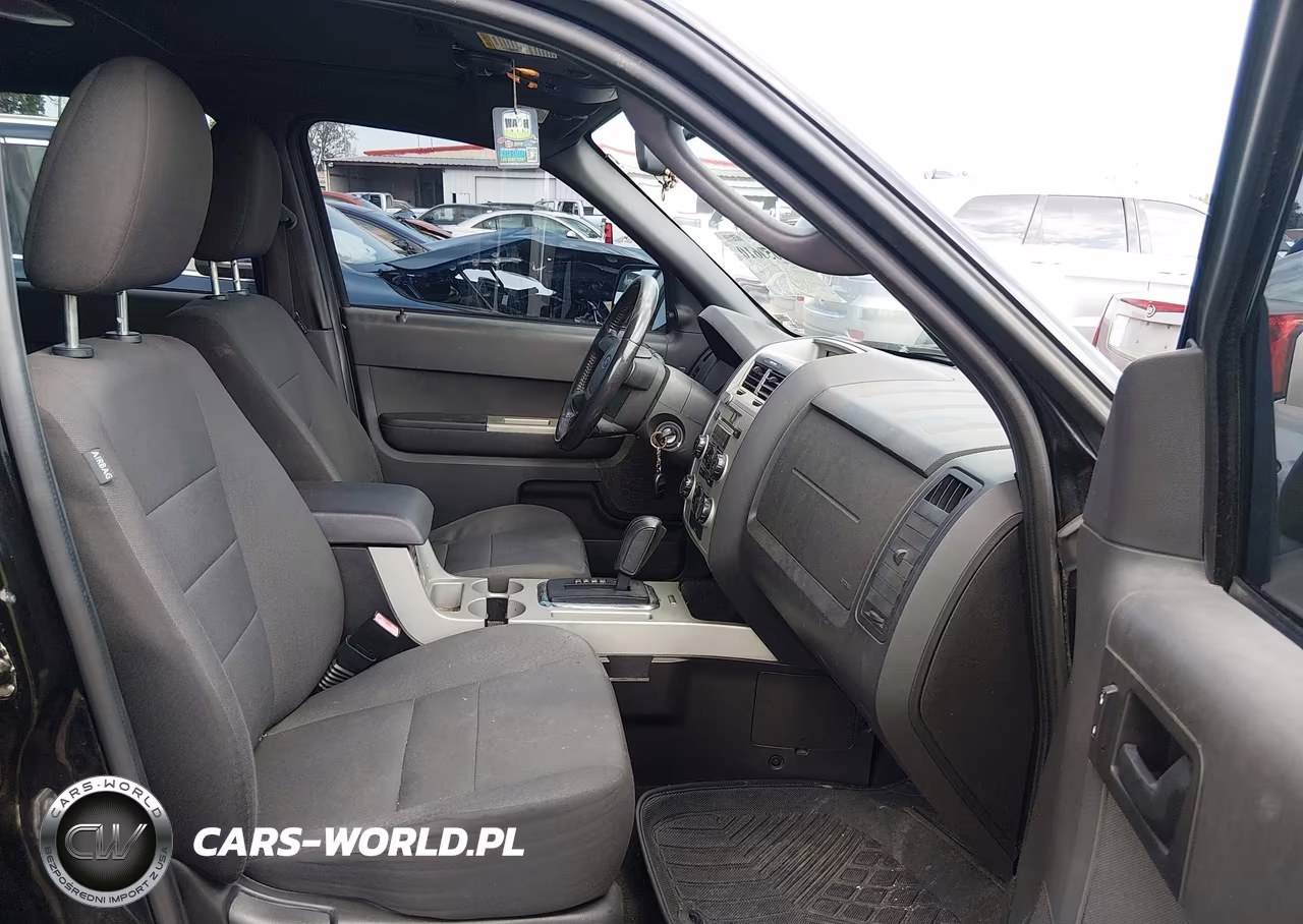 2010 Ford Escape Xlt VIN:1FMCU0D71AKC29054 - 5