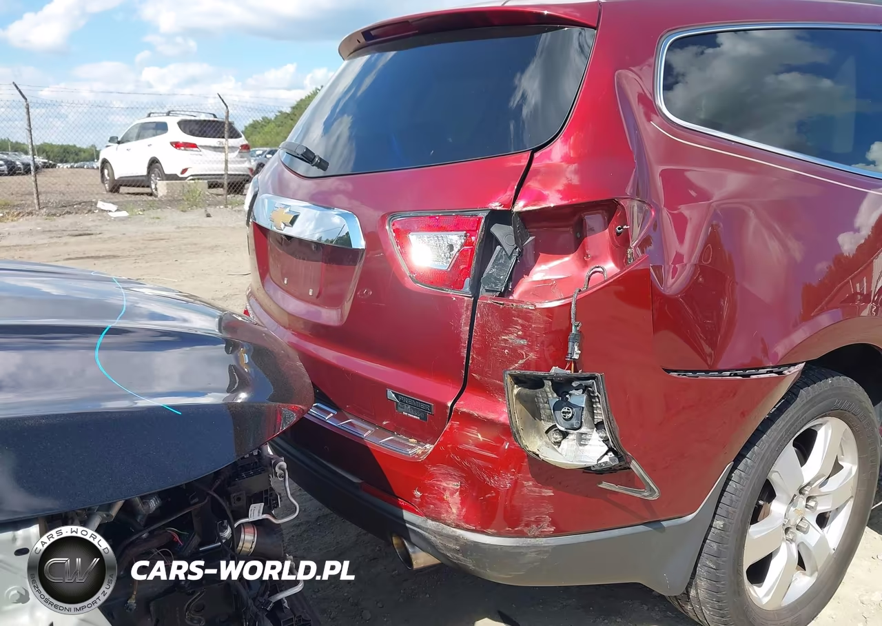 2017 Chevrolet Traverse Premier VIN:1GNKVJKD6HJ105445 - 6