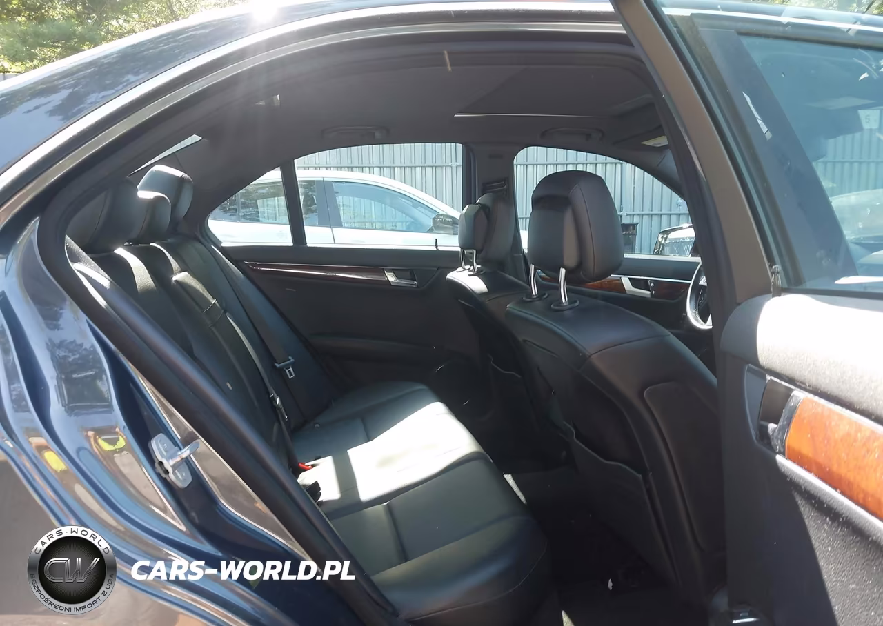 2010 Mercedes-Benz C 300 Sport 4Matic VIN:WDDGF8BB6AF475246 - 8