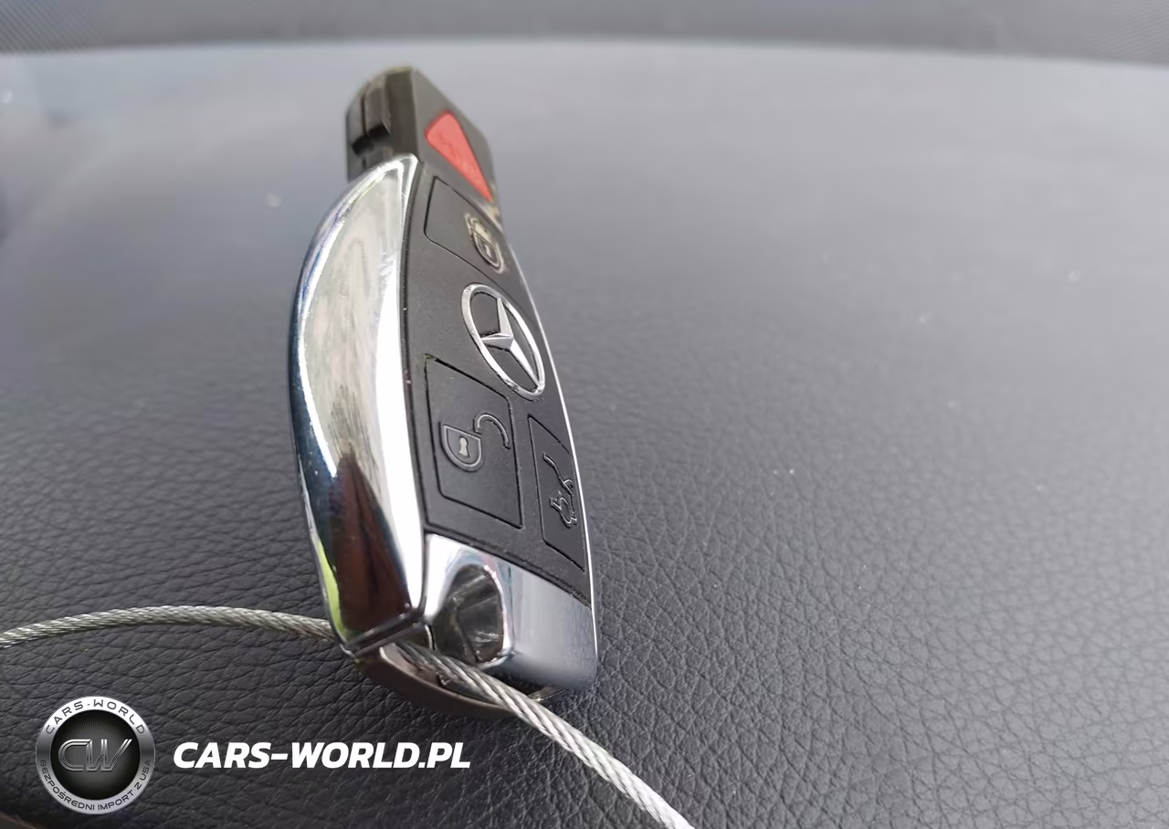 2014 Mercedes-Benz C 250 VIN:WDDGJ4HB1EG262705 - 11