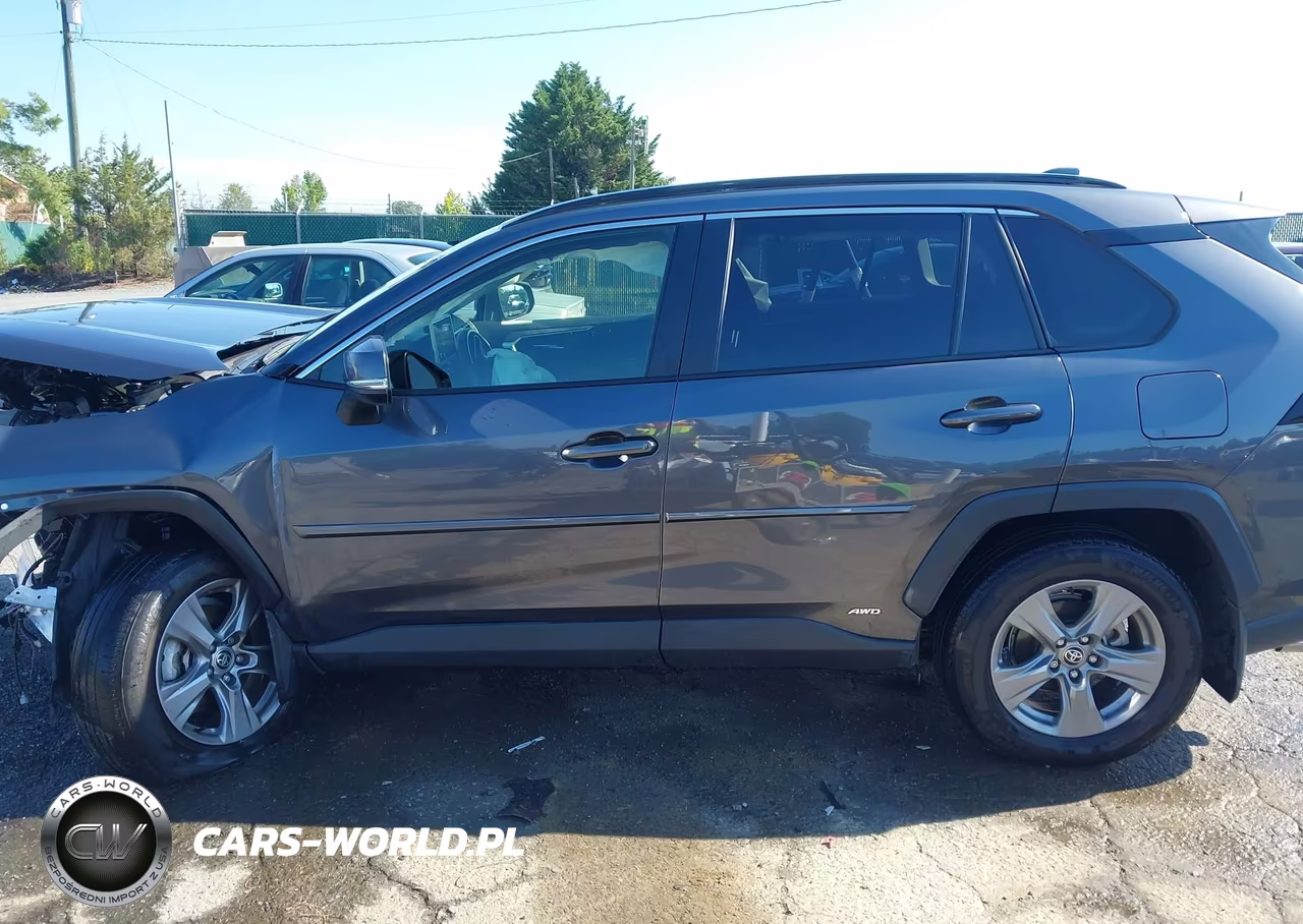 2024 Toyota Rav4 Hybrid Xle VIN:JTMRWRFV1RD241780 - 15
