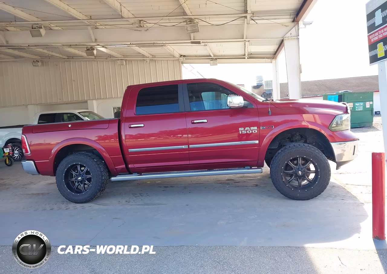 2015 Ram 1500 Laramie VIN:1C6RR6NM5FS578062 - 13