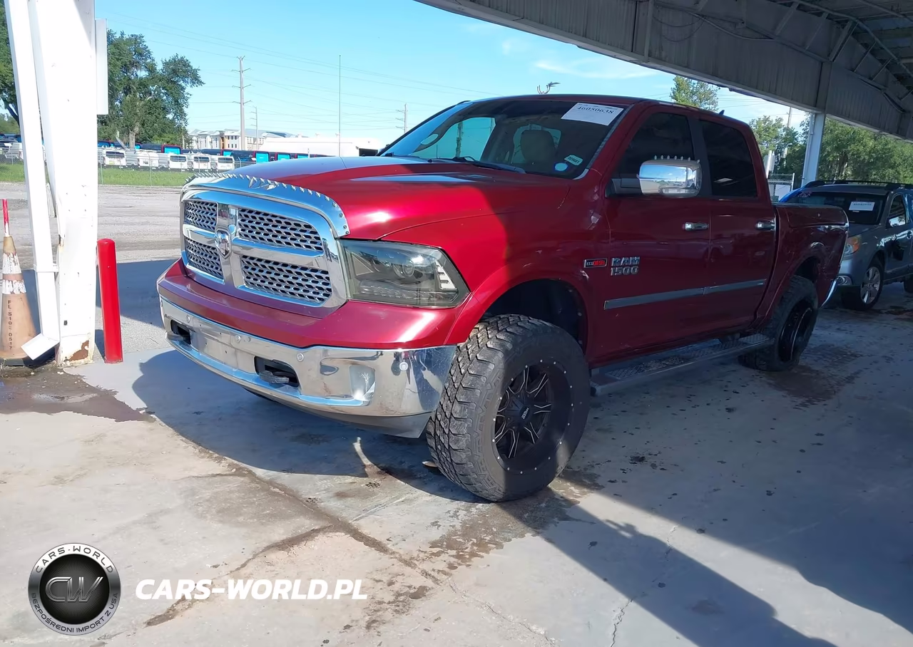 2015 Ram 1500 Laramie VIN:1C6RR6NM5FS578062 - 2