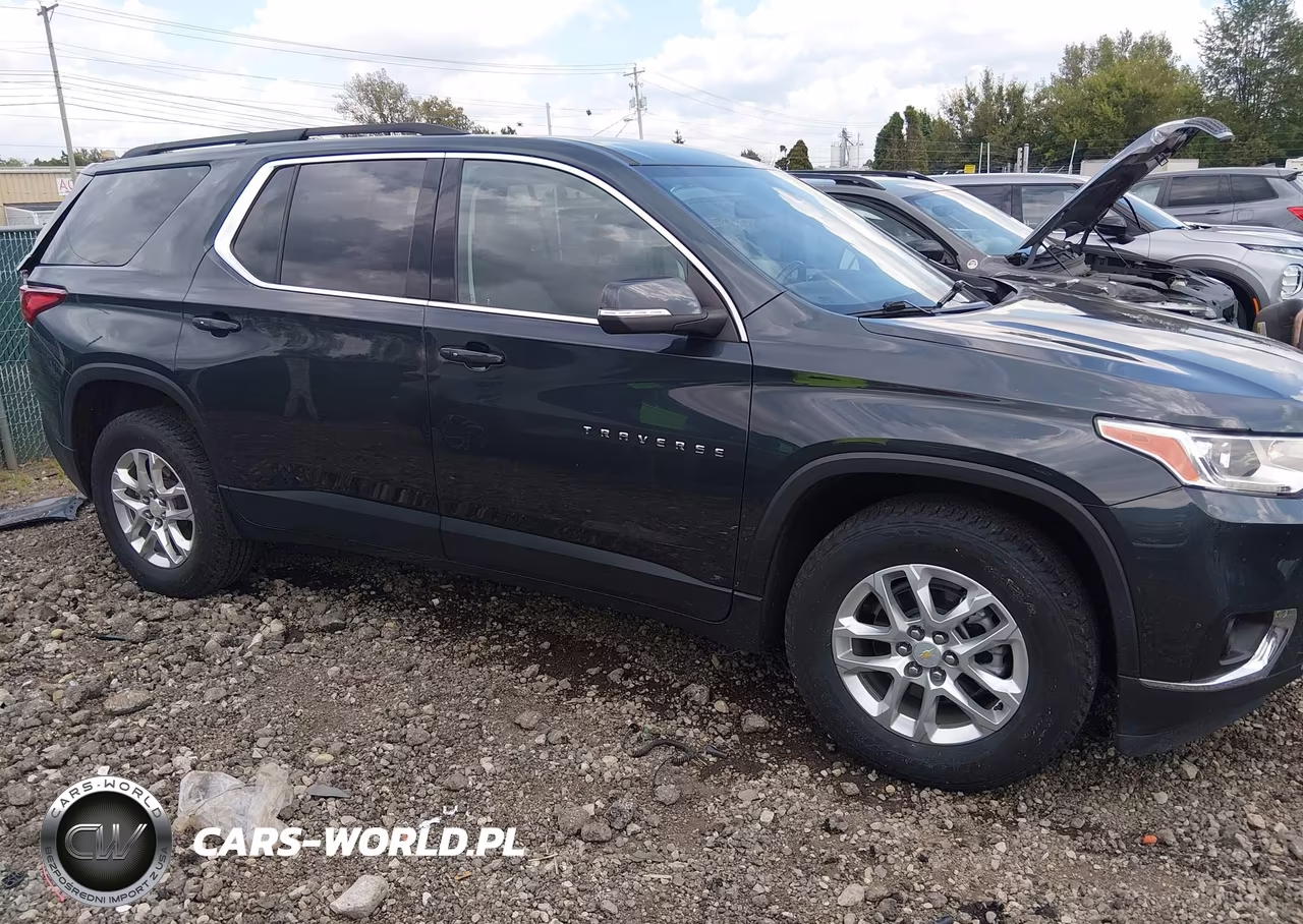 2021 Chevrolet Traverse Fwd Lt Cloth VIN:1GNERGKW3MJ248031 - 13