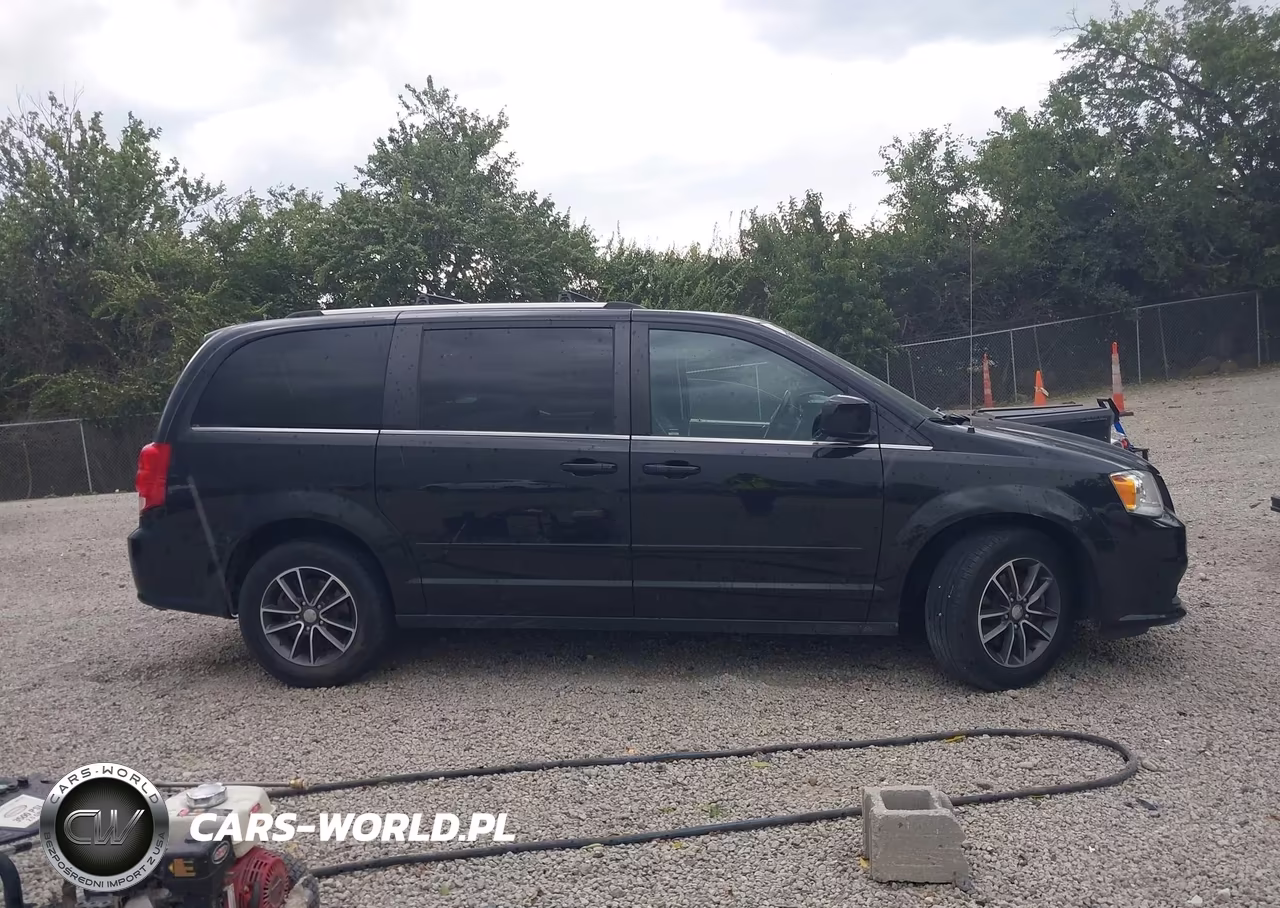 2017 Dodge Grand Caravan Sxt VIN:2C4RDGCG7HR714710 - 13