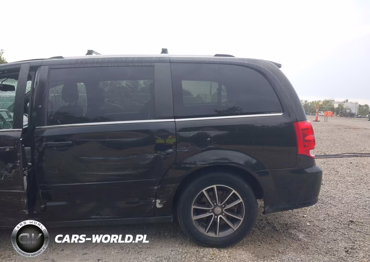 2017 Dodge Grand Caravan Sxt VIN:2C4RDGCG7HR714710 - 17
