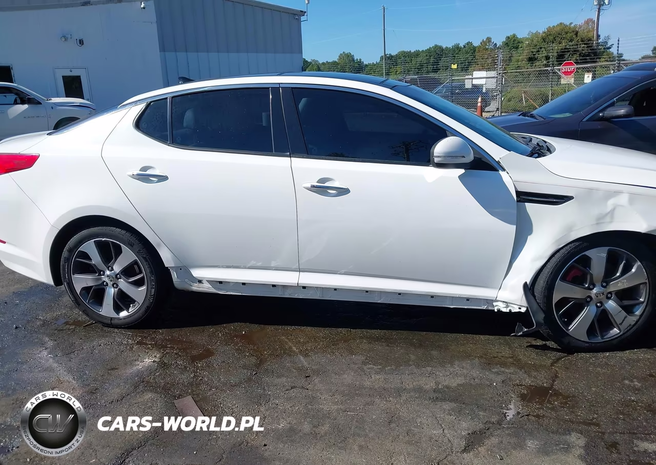 2013 Kia Optima Sx VIN:5XXGR4A62DG232781 - 13