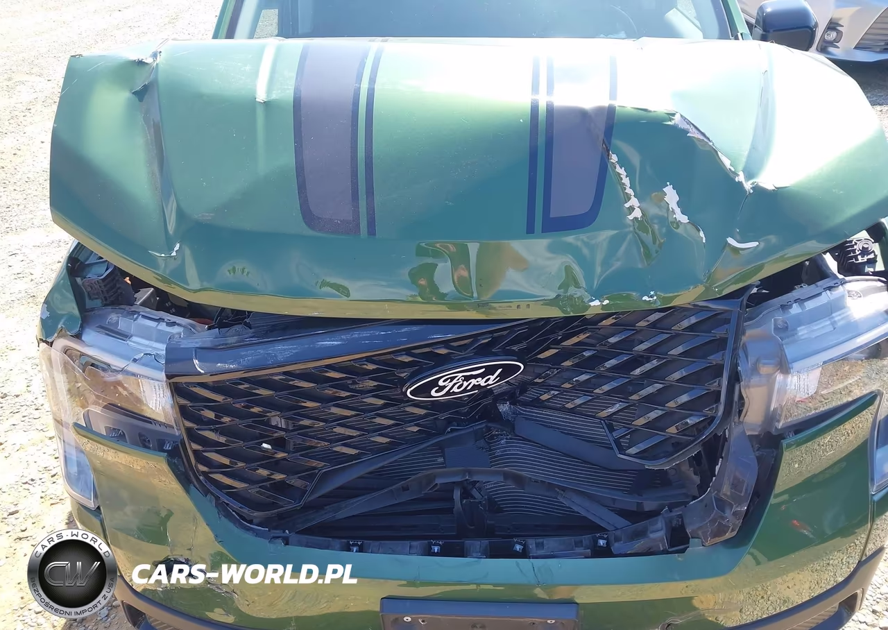 2025 Ford Maverick Lariat VIN:3FTTW8S3XSRA12211 - 10