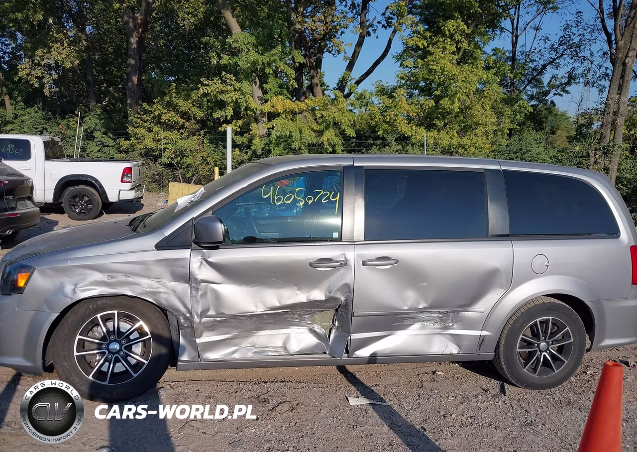 2017 Dodge Grand Caravan Gt VIN:2C4RDGEG4HR640207 - 14