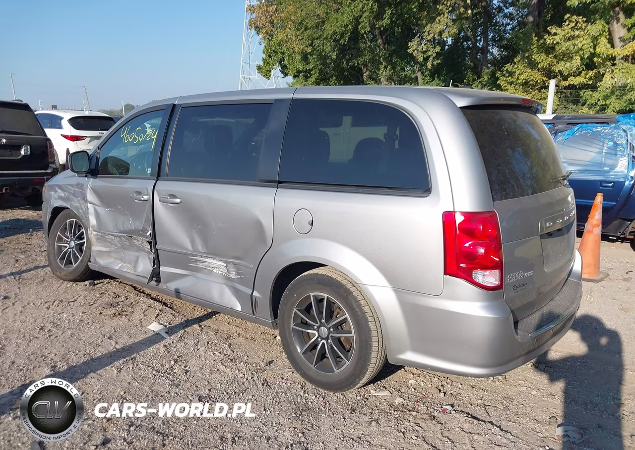 2017 Dodge Grand Caravan Gt VIN:2C4RDGEG4HR640207 - 3