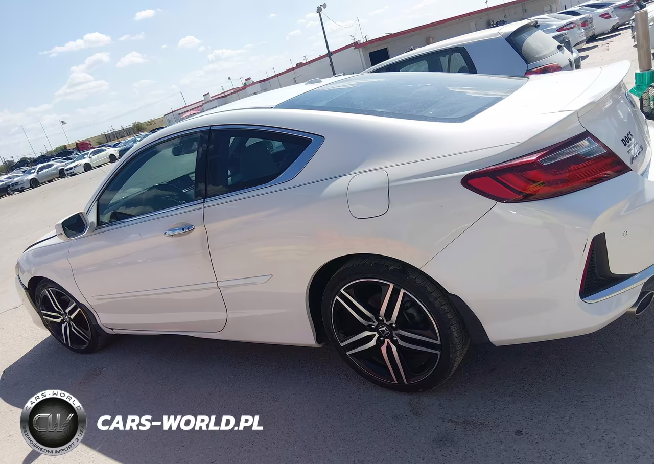 2016 Honda Accord Touring VIN:1HGCT2B06GA004685 - 14