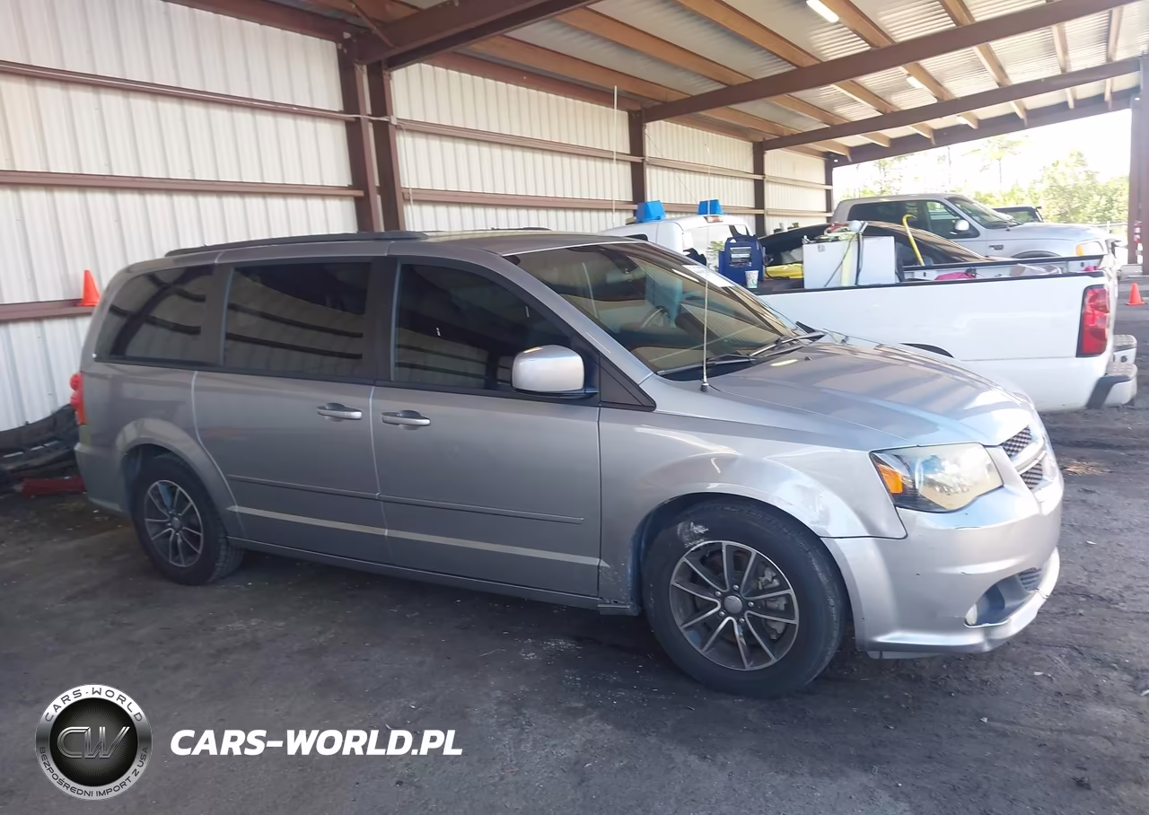 2016 Dodge Grand Caravan R-T VIN:2C4RDGEG5GR371357 - 13