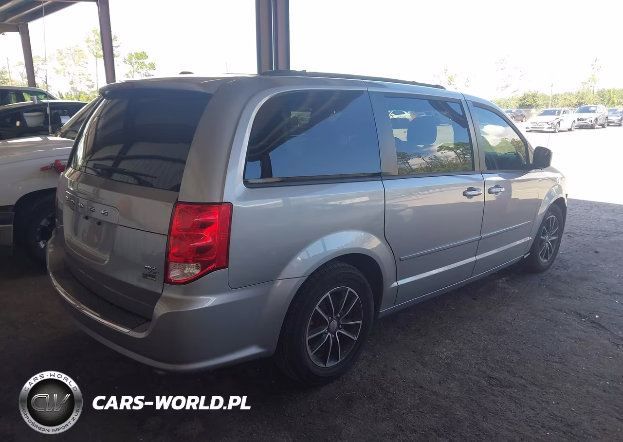 2016 Dodge Grand Caravan R-T VIN:2C4RDGEG5GR371357 - 4