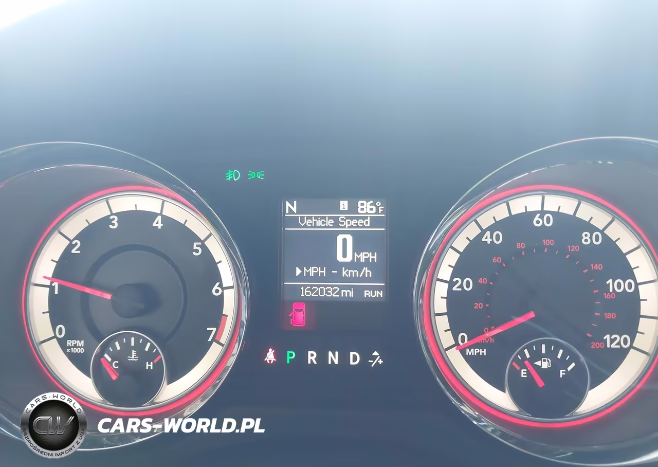 2016 Dodge Grand Caravan R-T VIN:2C4RDGEG5GR371357 - 7